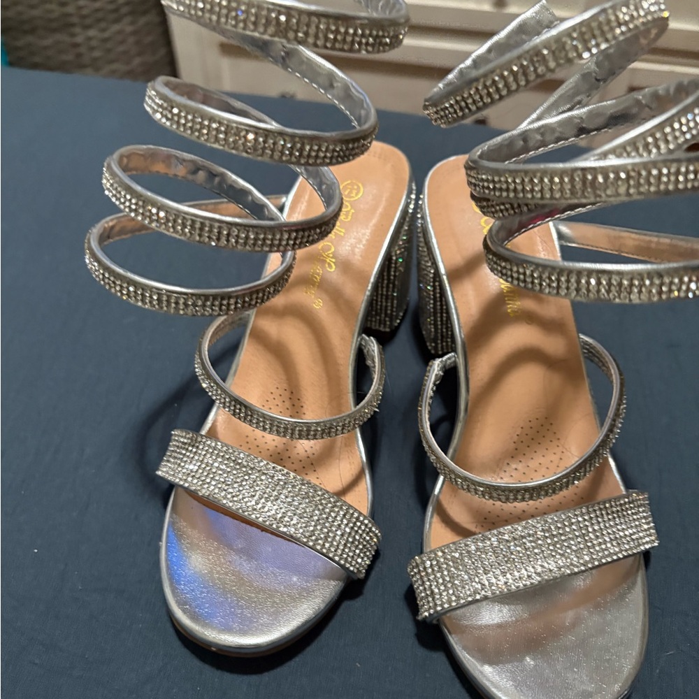 🩶 Silver Strappy Rhinestone- Heels 🩶